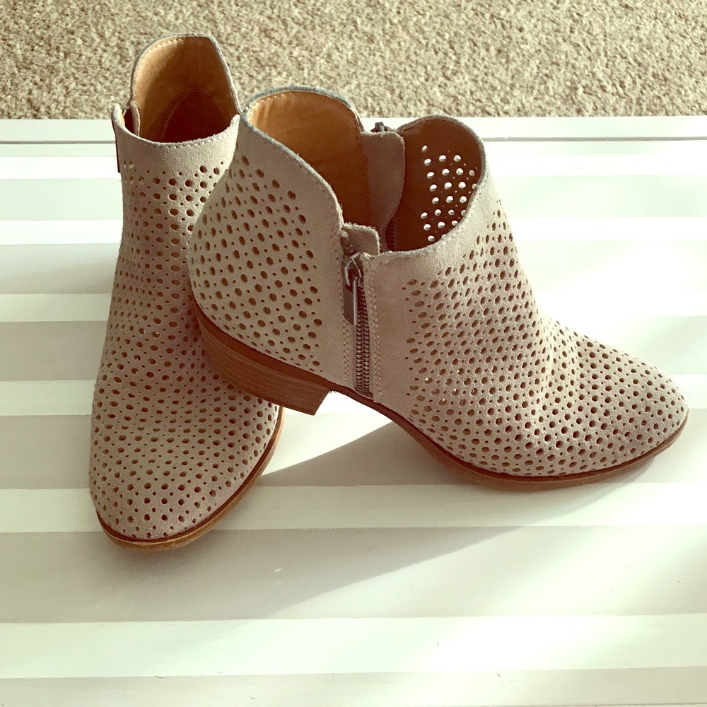Lucky Brand Ankle Booties